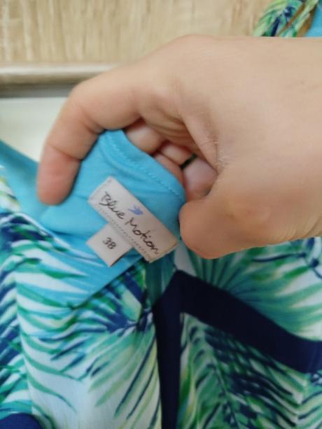 Dámské letní šaty, 38