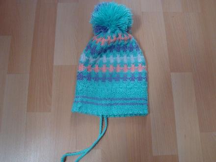 Čepice zimní na zavazování - s bambulí, 86