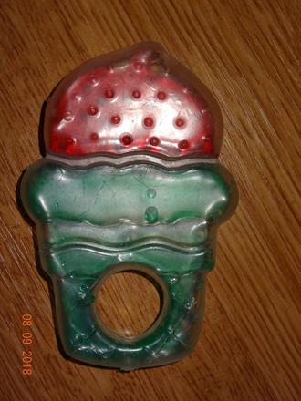 Kousátko zmrzlinka,