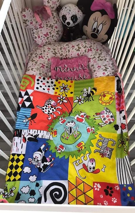 Pestrá deka pro mimčo,