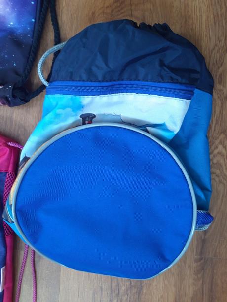 3x pytel do školy i jednotlivě, 