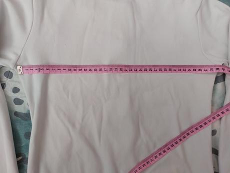 Mikina zdobené kamínky a perličkami, 146