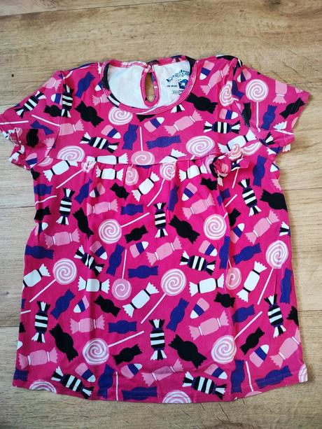 Dívčí trička, 140