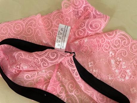 Nové krajkové kalhotky, vel m, ale jsou menší cca, xs