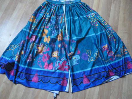 Karneval šaty vel. 8-10, 