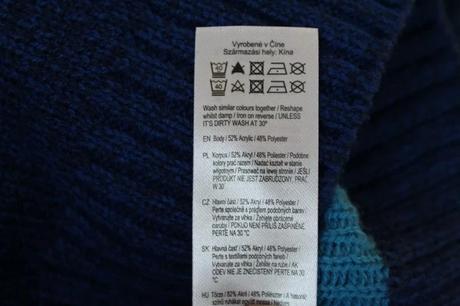 Svetr vel. 6 - 7 let, f&f,122