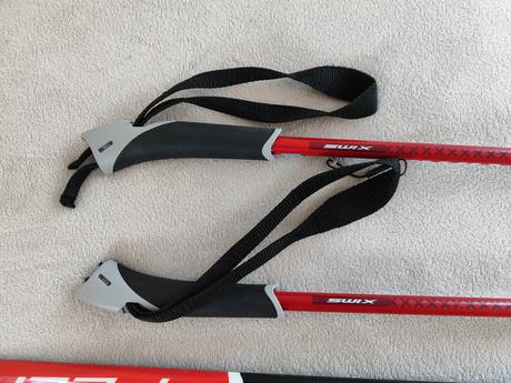 Běžky a hůlky, peltonen