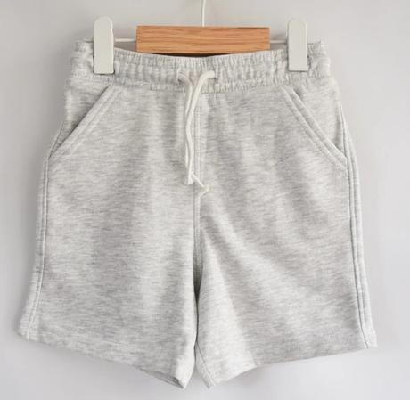 Kraťasy vel. 3 - 4 roky, tu,104