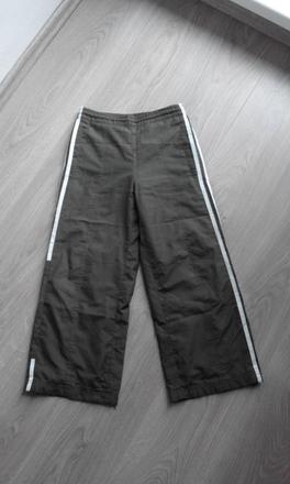 790 - sportovní kalhoty, adidas,128
