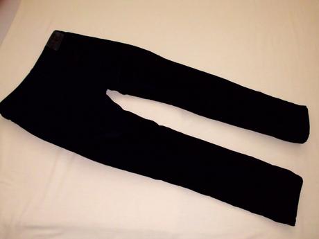 Čierne 29, armani,m