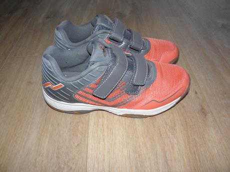 Sálovky zn. pro touch vel.34, 34