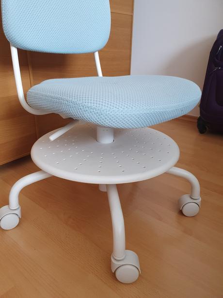 Otočná židle ikea vimund modrá, 