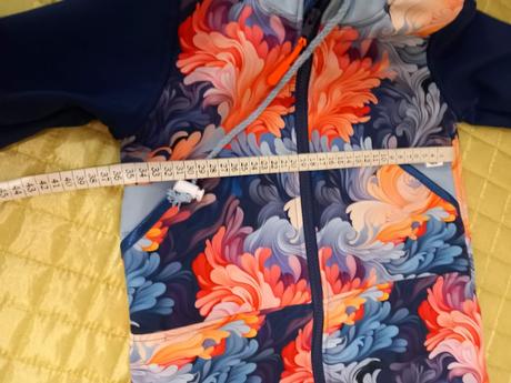 Softshellová souprava, 104