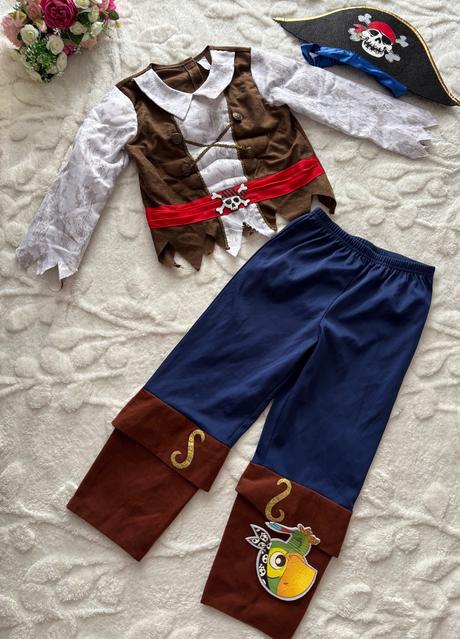 K5/ kostým pirát - v.5/6 let, 