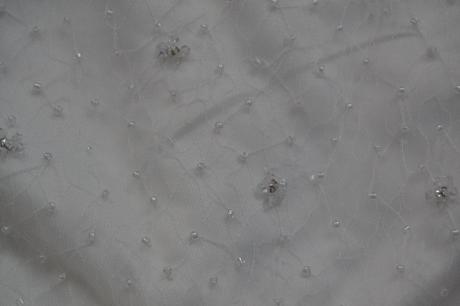 Bílé šaty pro družičku, 128