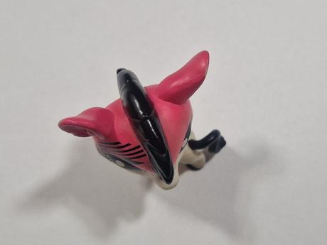 Littlest pet shop koník,