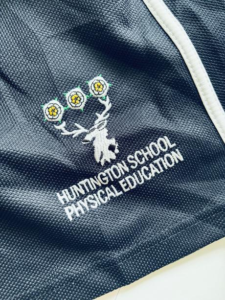 D38/ kraťasy modré - v.cca 10/11 let, 146