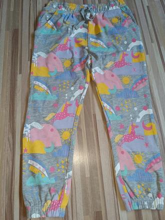 Tepláky s poniky, jednorožci 110 tu, tu,110