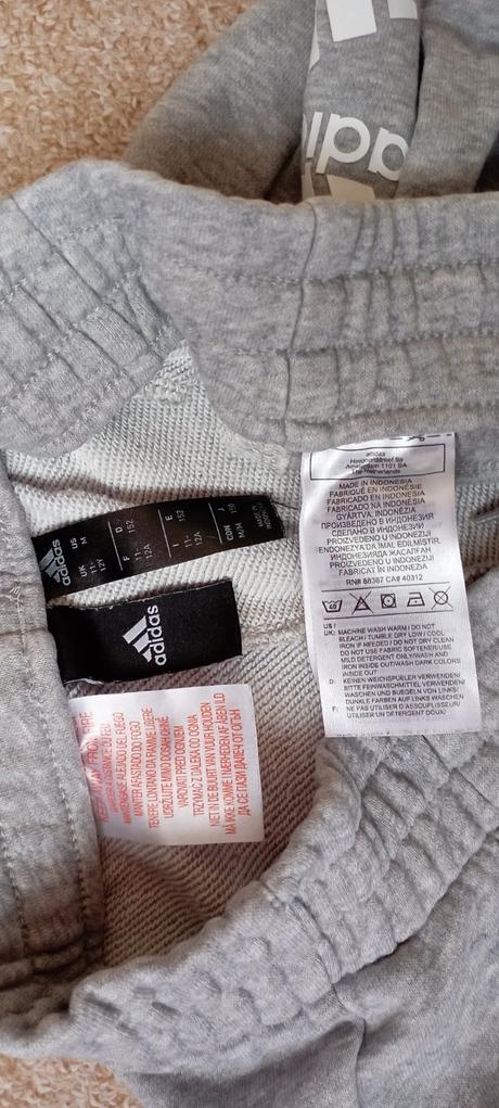 Šortky zn."adidas" vel."152", adidas,152