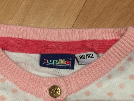 Svetřík s puntíkama, f&f,86