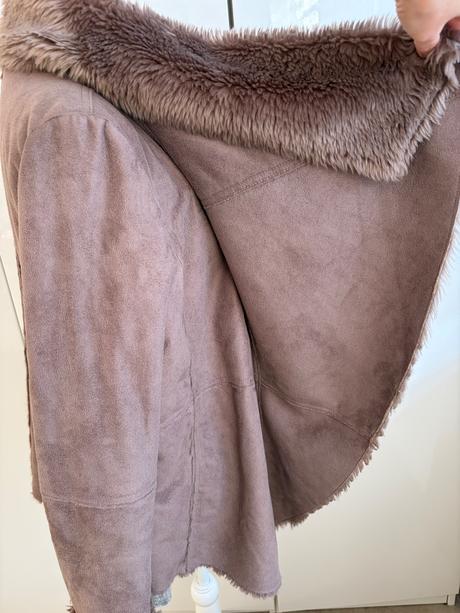 Teply kabat s koziskem oasis s + tricko bershka m, s