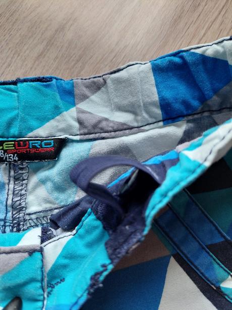 Kraťasy lewro 3/4, velikost 128/134, lewro,128