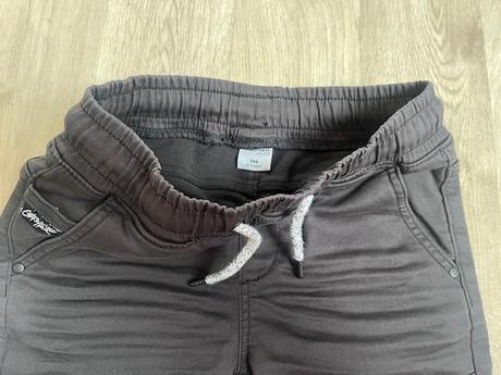 Kraťasy, chapter young,146