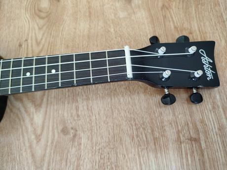 Ukulele, 
