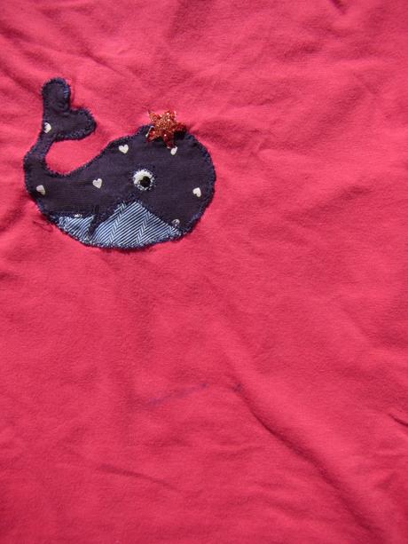 Tričko s velrybou s hvězdou na hlavě, lupilu, 116, lupilu,116