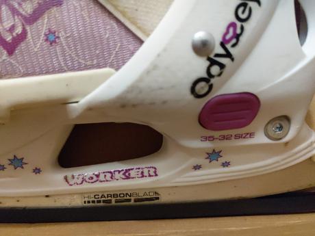 Nastavitelné brusle worker vel. 32-35, 33