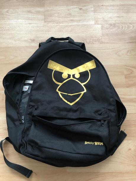 Batoh cerny angry birds, h&m
