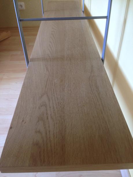 Pokojik pro mimi-kolebka leander,kreslo+policeikea,