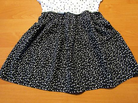 Dívčí šatičky vel 104, 104