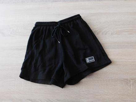 Kraťasy shein vel.s, s