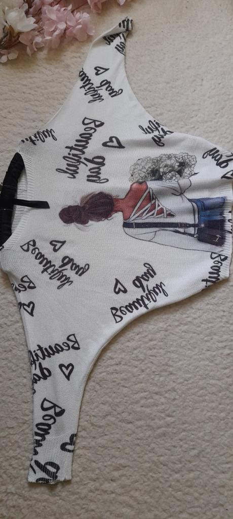 Stylový letní svetřík,