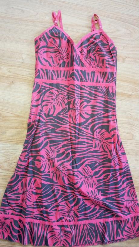 Dívčí šaty od vel.146-164 (vel.34), c&a,146