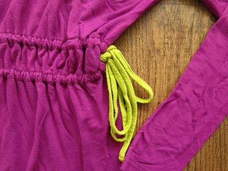 Dámské úpletové šaty skunk funk, m