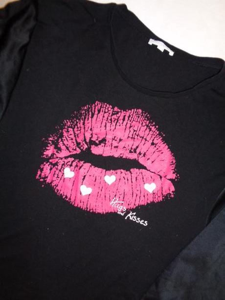 Luxusní černý top s pusou charles vogele, 164