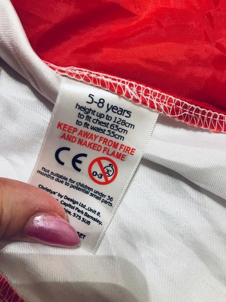 P1/ kostým - v.5/6 let, 