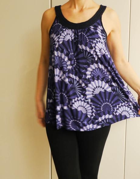 Top modry se vzorem vel.s od h&m, h&m,s