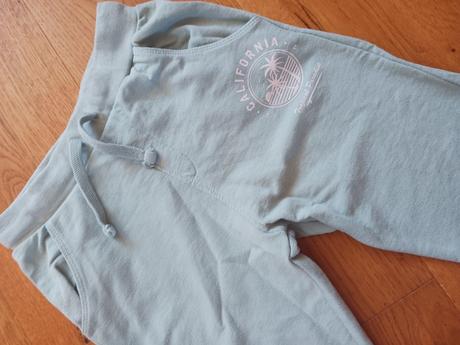 Tepláčky č.134, 134