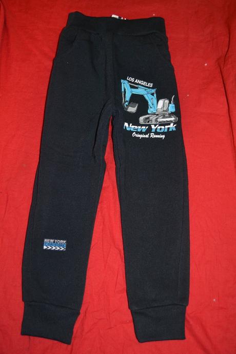 Oteplené tepláky s bagrem, 98 / 104