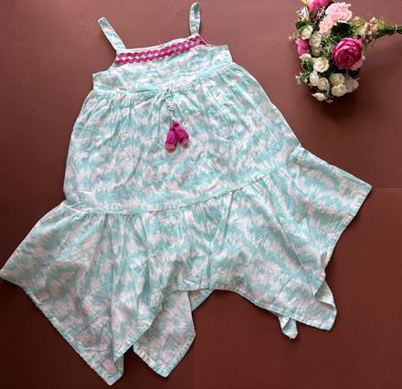 Ob/ šaty s cípy -v. 4/5 let, 110