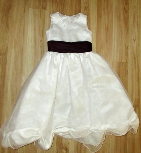 Sváteční šaty pro holčičku, 98