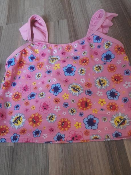 Plavky pro holčičky, 122