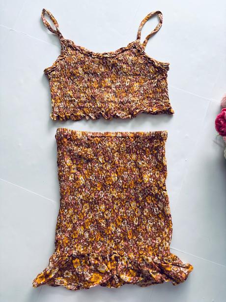 Letní komplet - v.9 let, 134