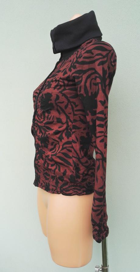 Květovaná tenká mikina namasté - vel.s, s