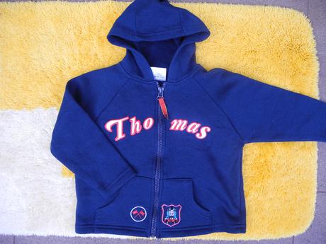 Mikina s kapucí, 86