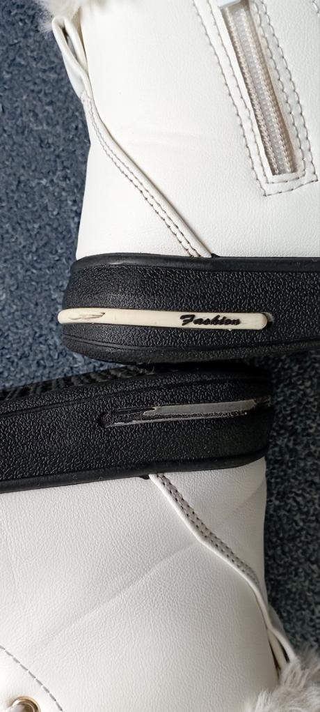 Boty s chlupem zn."cathay moda" vel."32", 32