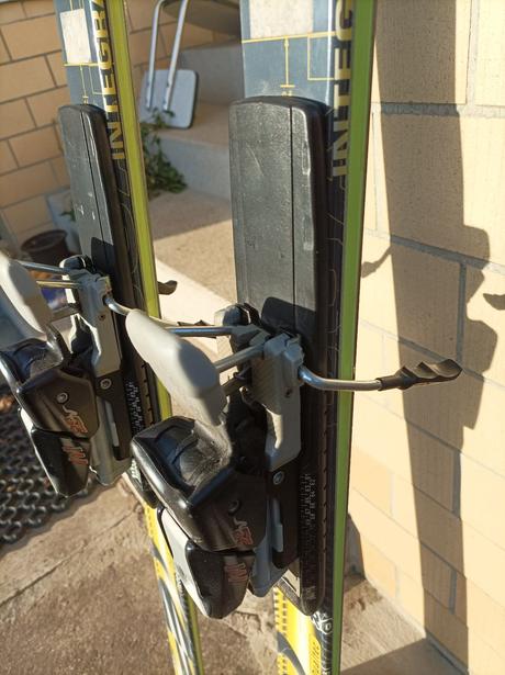 Sjezdové lyže 184 cm, rossignol,170-180 cm